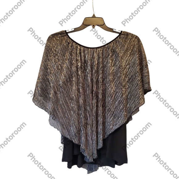 🎁Gorgeous Cato Black and Silver Women's Top Size 18/20W - Picture 8 of 9